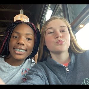 Meet your Posher, Kaleya